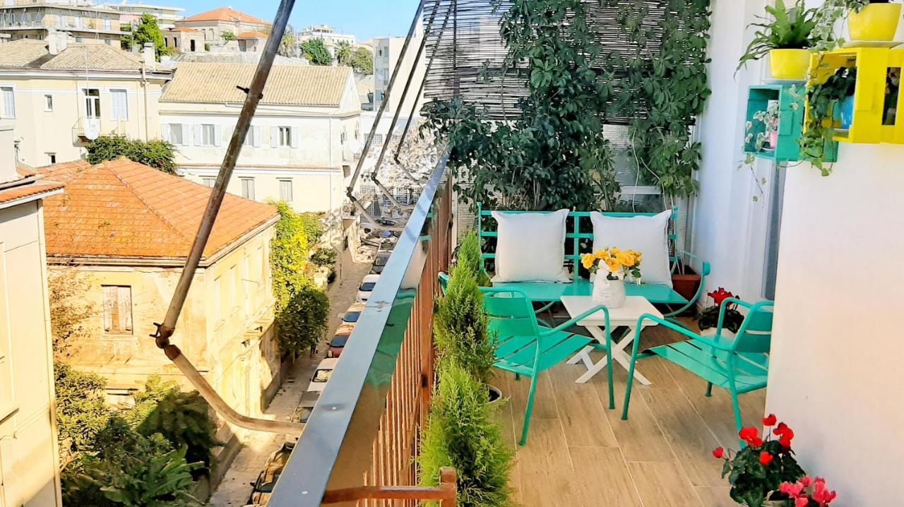 Aay- Best Corfu Town & Sea Apart 2Bedroom Renovated + Lift / Comfy&Design+Wifi Екстер'єр фото