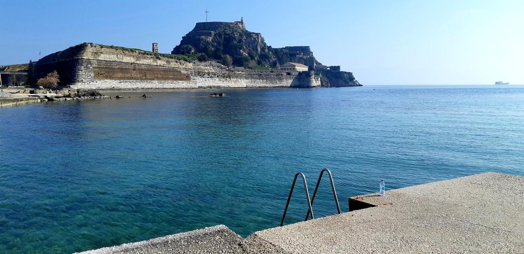 Aay- Best Corfu Town & Sea Apart 2Bedroom Renovated + Lift / Comfy&Design+Wifi Екстер'єр фото